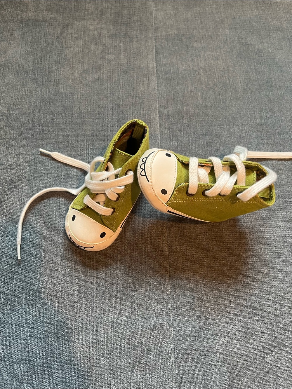 Gymboree Toddler Boy’s 4C Shoes